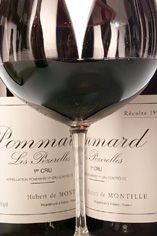 2003 Volnay, Les Taillepieds, 1er Cru Domaine de Montille 2003 Volnay, Les Taillepieds, 1er Cru Domaine de Montille